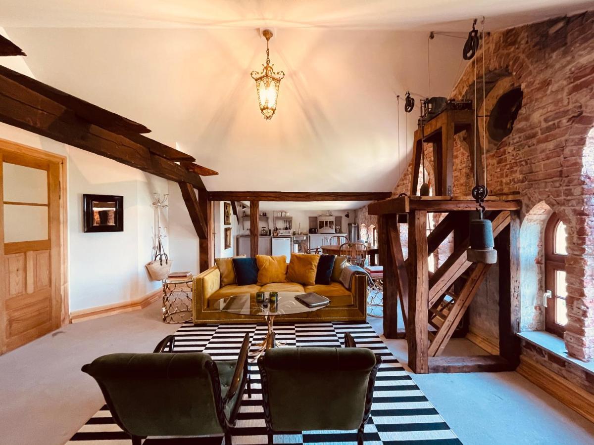 Gutshaus Klein Kussewitz Apartment Bagian luar foto