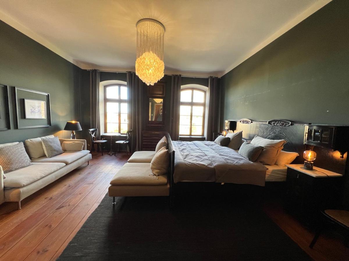 Gutshaus Klein Kussewitz Apartment Bagian luar foto